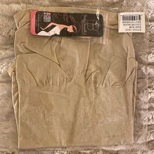 Body Beautiful S/M shapewear. Never been worn strapless bodysuit shaper